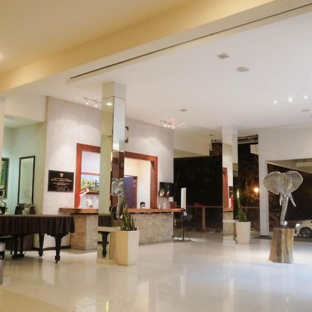 The Hill Resort Sibolangit Exterior photo
